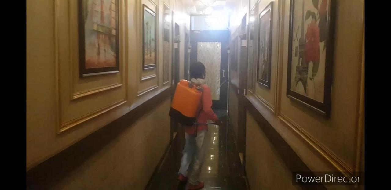 Hotel Soluxe Yamunānagar エクステリア 写真